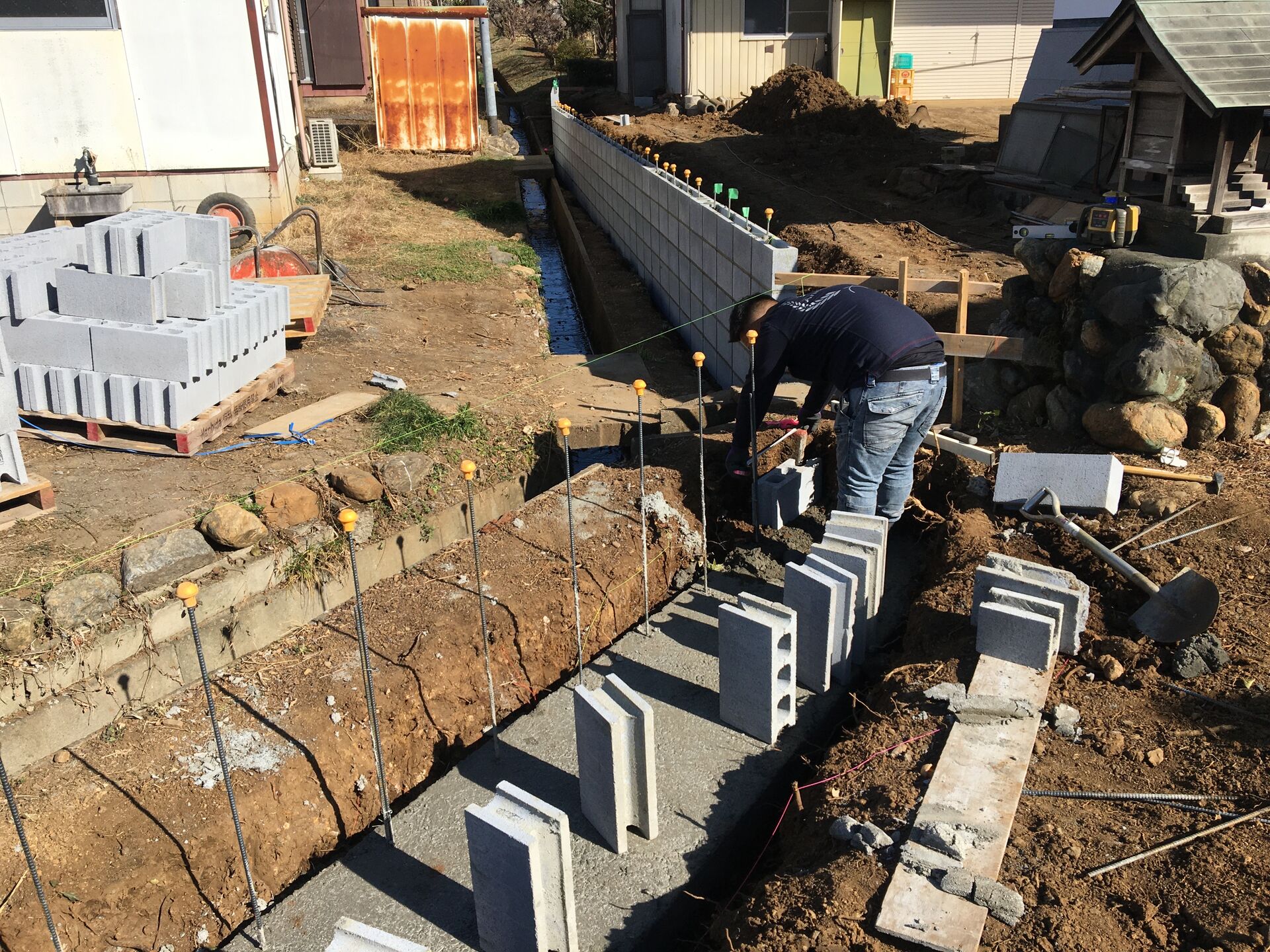 埼玉県飯能市　隣地境界ブロック塀　吉川工業