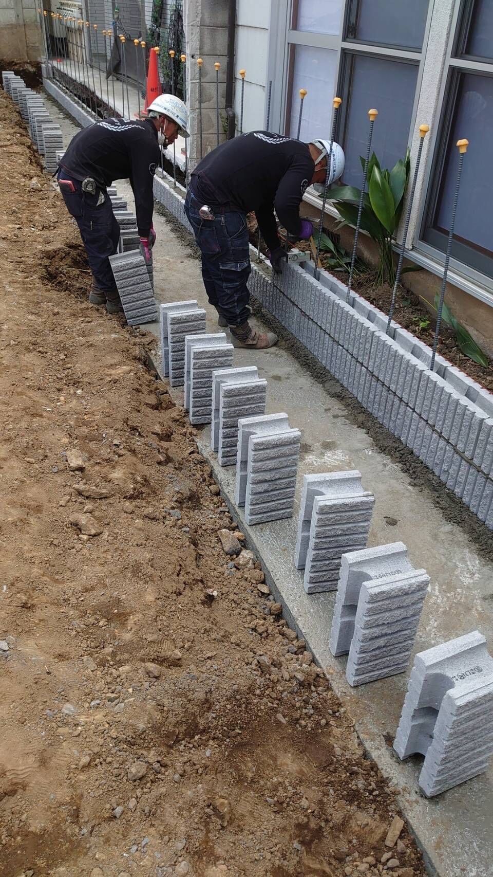 東京都北区　ブロック積作業