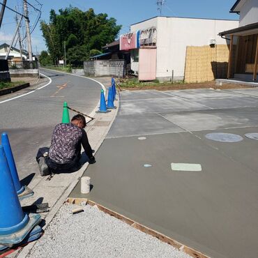 埼玉県東松山市　駐車場　土間コンクリート